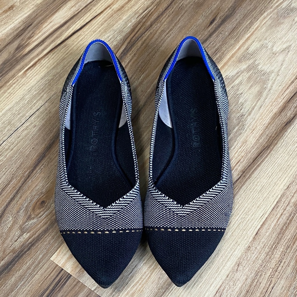 Rothy's Women's Black and white Chevron Flats